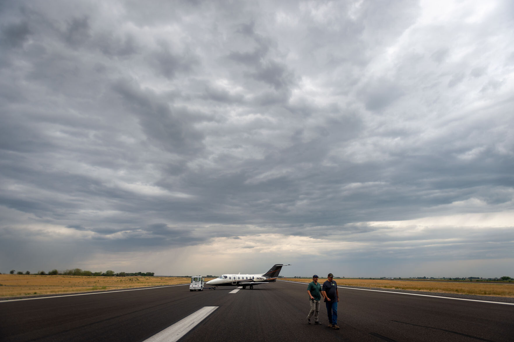 Disabled plane cancels, delays flights